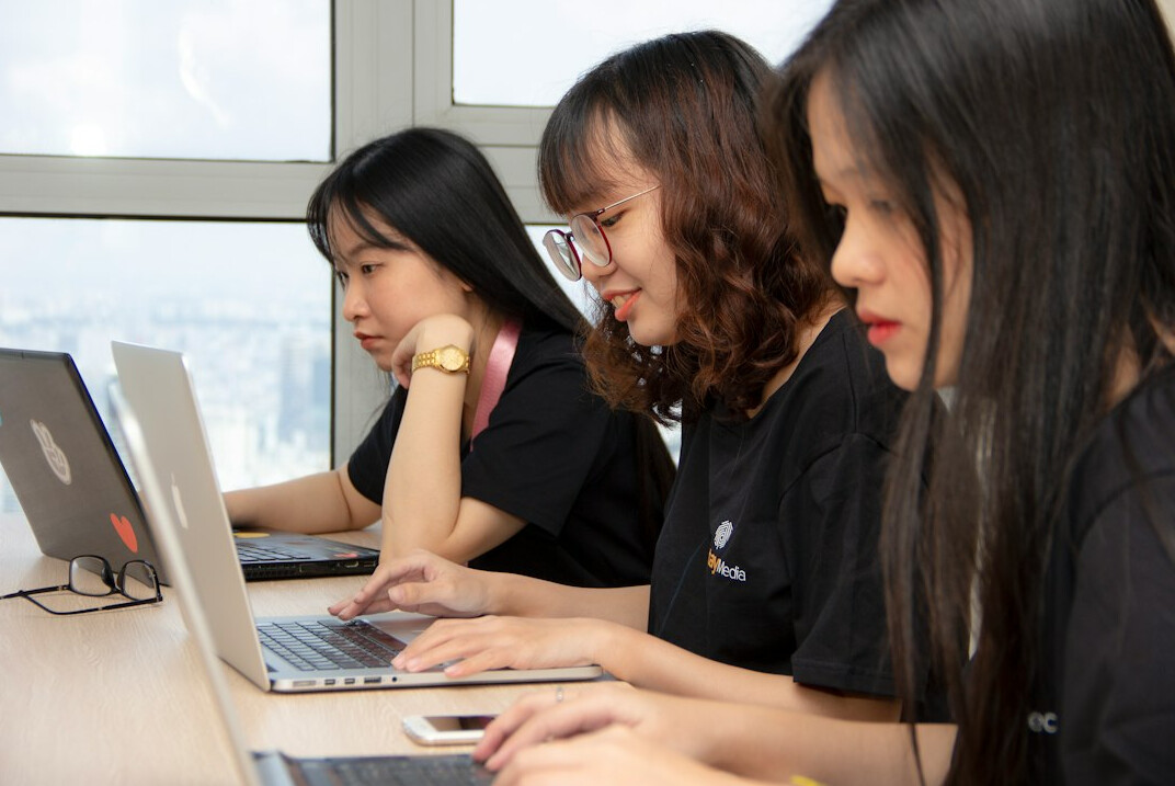 community internet center